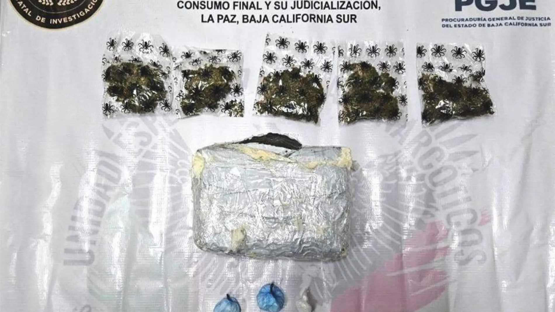 Decomisan droga en la paz